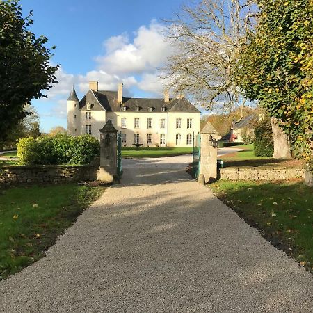 Le Chateau D'Asnieres En Bessin Luaran gambar